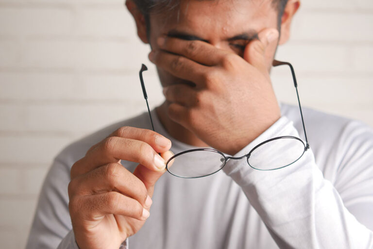 saluja eye care center
