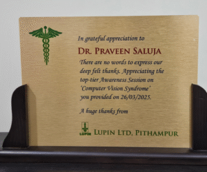 dr praveen saluja